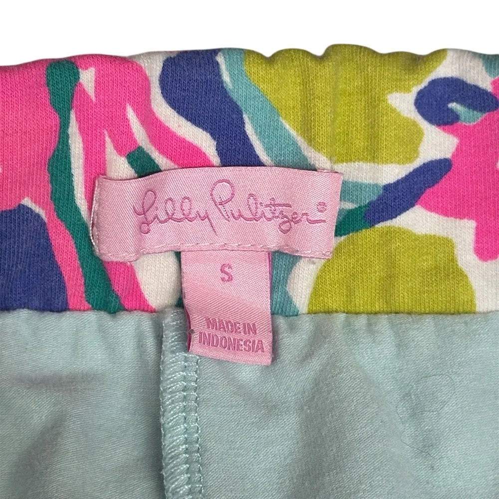 Lilly Pulitzer very nice